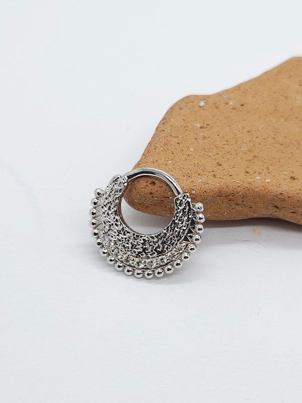 14k Hammered Textured Septum Clicker White Diamonds